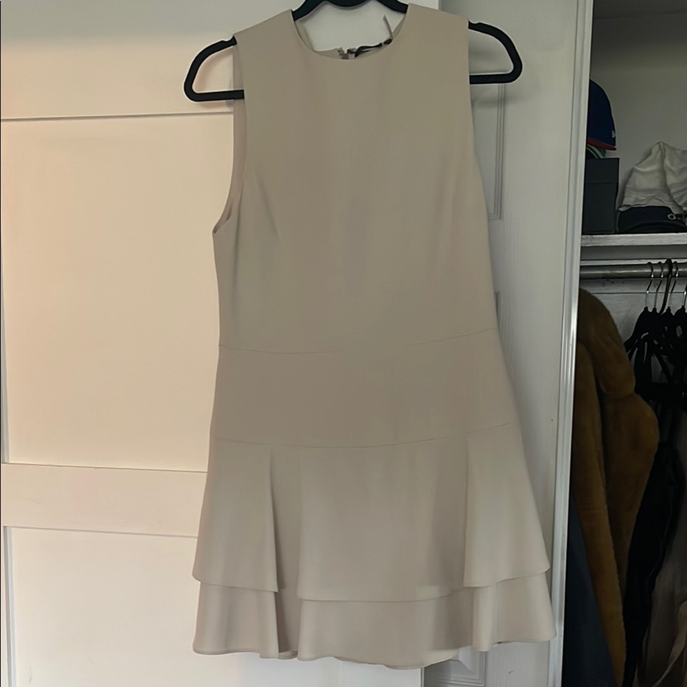 Elegant Cream Sleeveless Dress